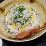 小田原鮮魚と炭焼牛たん かっこ - 