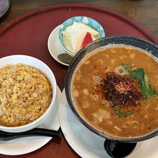 チャイニーズレストラン 璃音_0