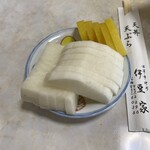 伊豆家 - 漬物　¥200