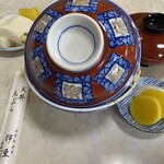 伊豆家 - 迫力ある、ふてぶてしいビジュアル(褒め言葉)