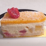 パティスリー イル・プルー・シュル・ラ・セーヌ - スュリー