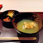 銀座うち山 - 椀物『春キャベツ・穴子・蕪』