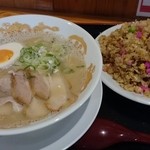 彩龍一番 - 2014年8月　コンビ（900円）デジカメにて