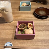 恵比寿ビストロ 猫も杓子も - 