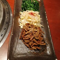 蕃 YORONIKU - 