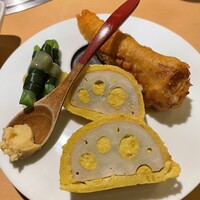 馬刺しと焼き鳥 グルマン三年坂 - 