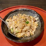 板くら慎之輔 - たっぷり豚チャーシュー入りチャーハン(半チャ･400円) 