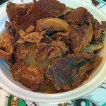 民記煲仔飯 - 牛雑。牛モツの煮込みですが大根が入って美味しかった