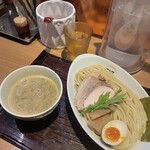麺 ヒキュウ 六甲道店 - 