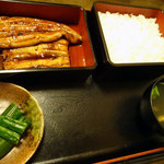 浜栄 - うな重3500円