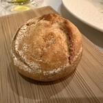 298233604 - パン