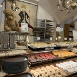 OLGA LE BON BON DONUTS - 