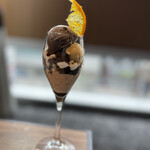 restaurant hache - 13:30予約限定パフェ