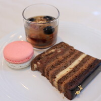 ホテルニューオータニ 東京 - スーパーオペラレジェール、あまおうマカロン、新スーパー黒豆かん