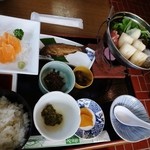 やすみや - 料理写真:きりたんぽ鍋（松）