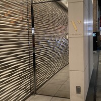 スガラボヴィー - 