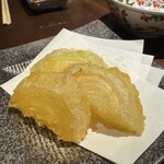 虎ノ門やまと - タマネギ天ぷら