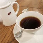 カフェ マメヒコ - 深煎りコーヒーポットで800円。