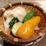 mass かまどのある家 酒をよぶ食卓 - 蒸し野菜