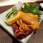 mass かまどのある家 酒をよぶ食卓 - ホヤ