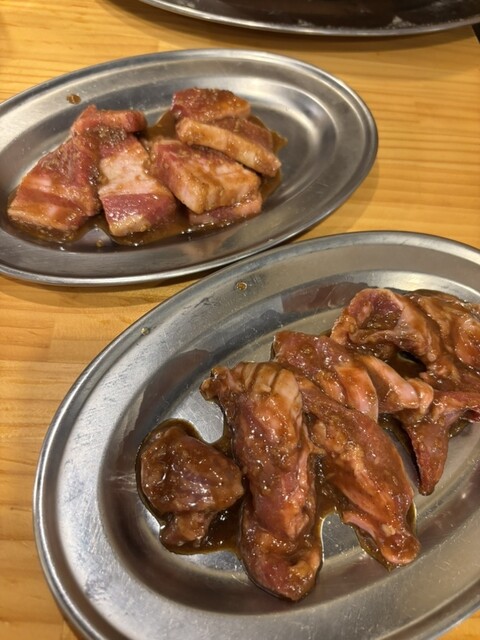 Taishu Horumon Yakiniku Kemuriki Akatsubo Ten photo 4