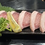 くいやがれ - 牛ロース¥900