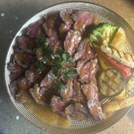 LUXURY KARAOKE＆BAR PALACE - 特製ハラミステーキ