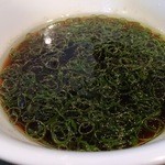麺やBar 渦 - シンプルなつけ汁