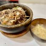 韓国家庭料理 レインボー食堂 - 