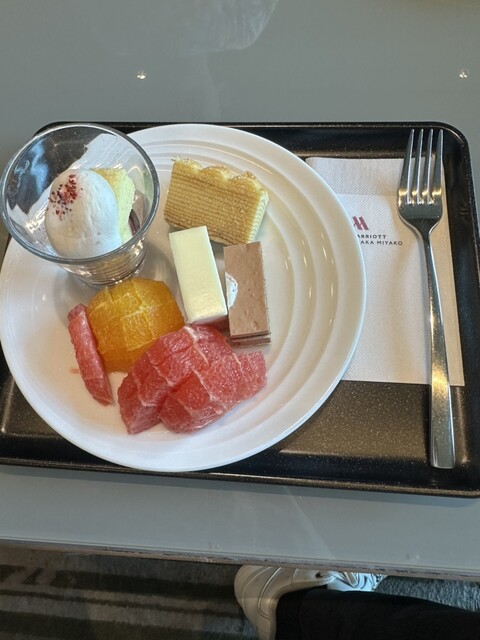 Osaka Marriott Miyako Hotel Club Lounge