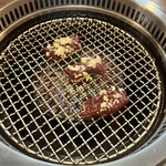 川崎焼肉 肉小僧 はなれ - レバー焼