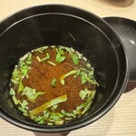 鮨 にし岡 - 魚のアラの赤だし