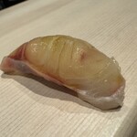 鮨 にし岡 - イサキ（愛媛）