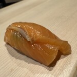 鮨 にし岡 - サクラマス（北海道・寿都湾）