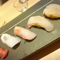 上野 榮 - 