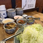 かつ吉 野庵 - キャベツ食べ放題