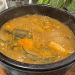 맛찬들 왕소금구이 - 味噌汁　少し納豆風の味噌汁でした