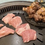 맛찬들 왕소금구이 - 焼き上がったら移動して貰えます