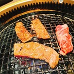 焼肉 飯村牛 - 