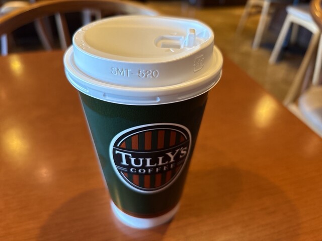 Tully's Coffee Oosakasute-Shonshiteiten photo 3