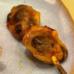 おかめ寿司 - 赤貝の肝焼きの表面。珍味の中の珍味\(//∇//)\