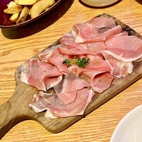 ウォルプタス 東京駅グランルーフ店 - 