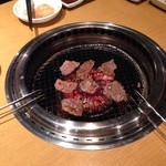 Yakiniku Kingu - 負けられない食べ放題がある！