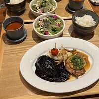 上野洋食遠山 - 