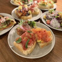 ERUTAN RESTAURANT BAR - 
