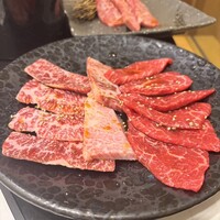 川崎名物 炭火焼肉 食道園 - 
