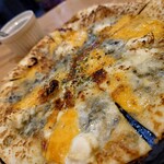 ユニークベリー - クワトロフォルマッジ