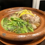 酒亭 田中 - 源助大根と仙台芹と近江牛の小鍋（酒亭 田中）2024.11