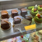 パティシエ・エイジ・ニッタ - 