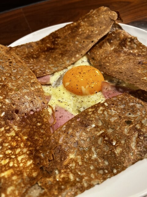 ジュールグーフェ　ル　リーヴルドゥパティスリー Le Cafe La Boutique De Joel Robuchon - Toranomon Hills